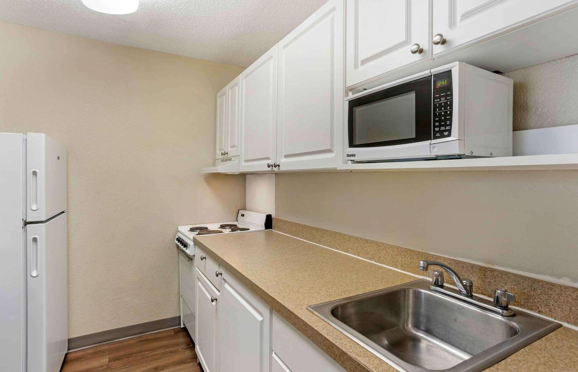 Extended Stay America Suites - Philadelphia - Mt Laurel - Pacilli Place Mount Laurel Exteriör bild